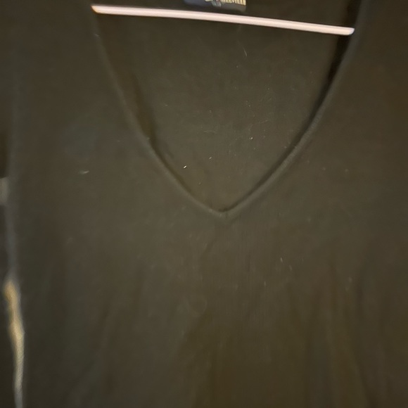 Brandy Melville sweater - Picture 3 of 3